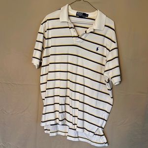 Polo brand polo shirt, like new. Size XL